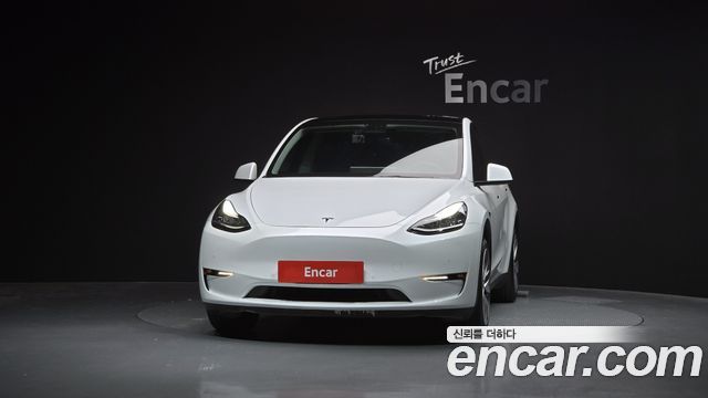 Tesla Model Y 2021