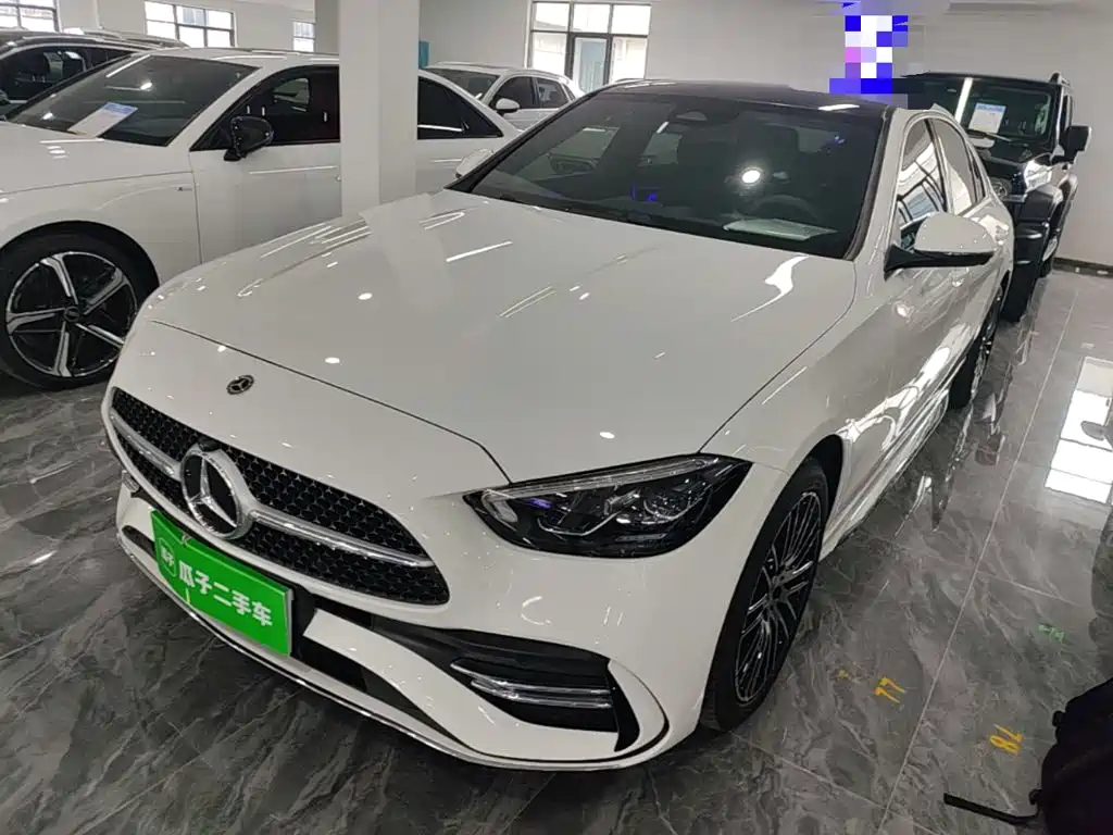 Mercedes-Benz C-Класс 2025