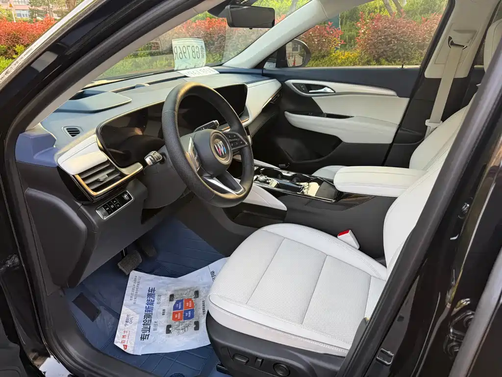 Buick Enclave 2024