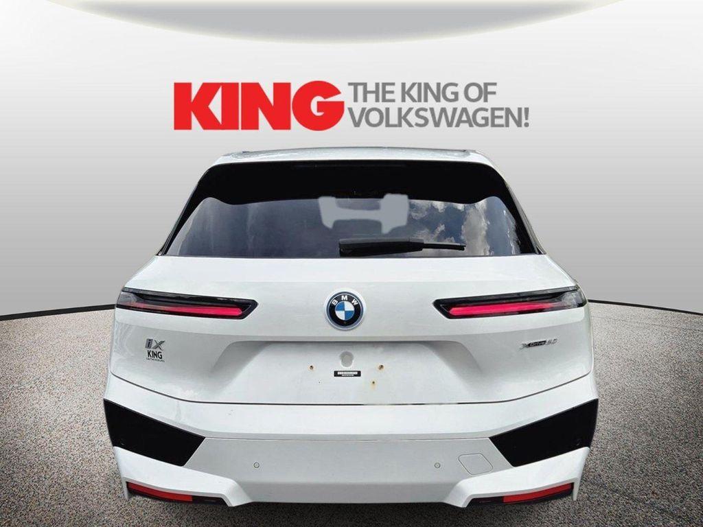 BMW iX 2023