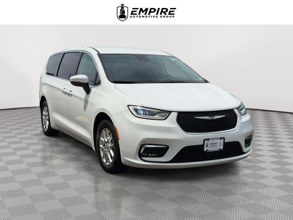 Chrysler Pacifica 2023