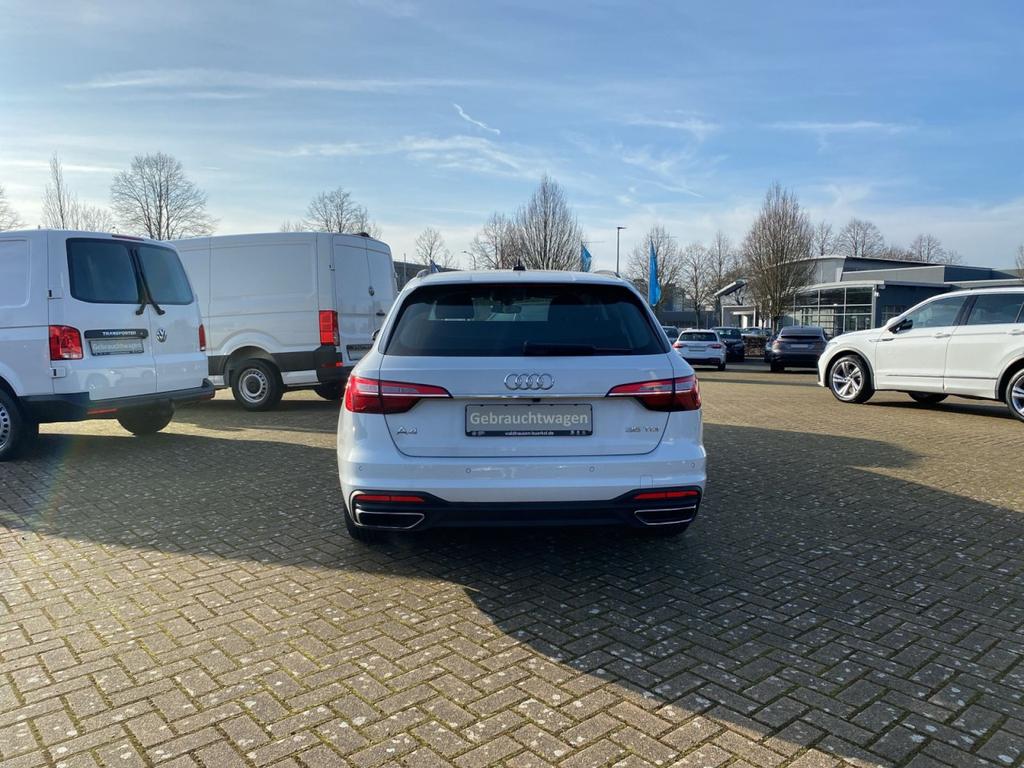 Audi A4 2022