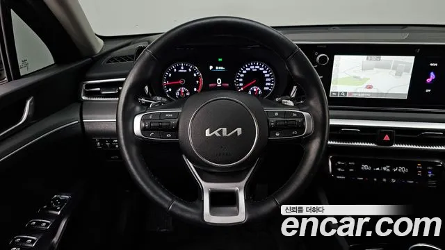 Kia K5 2023