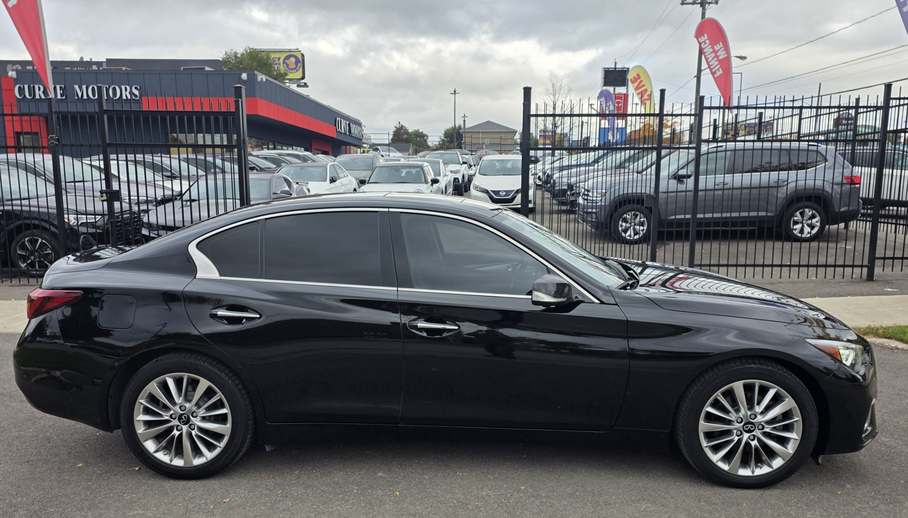 Infiniti Q50 2021