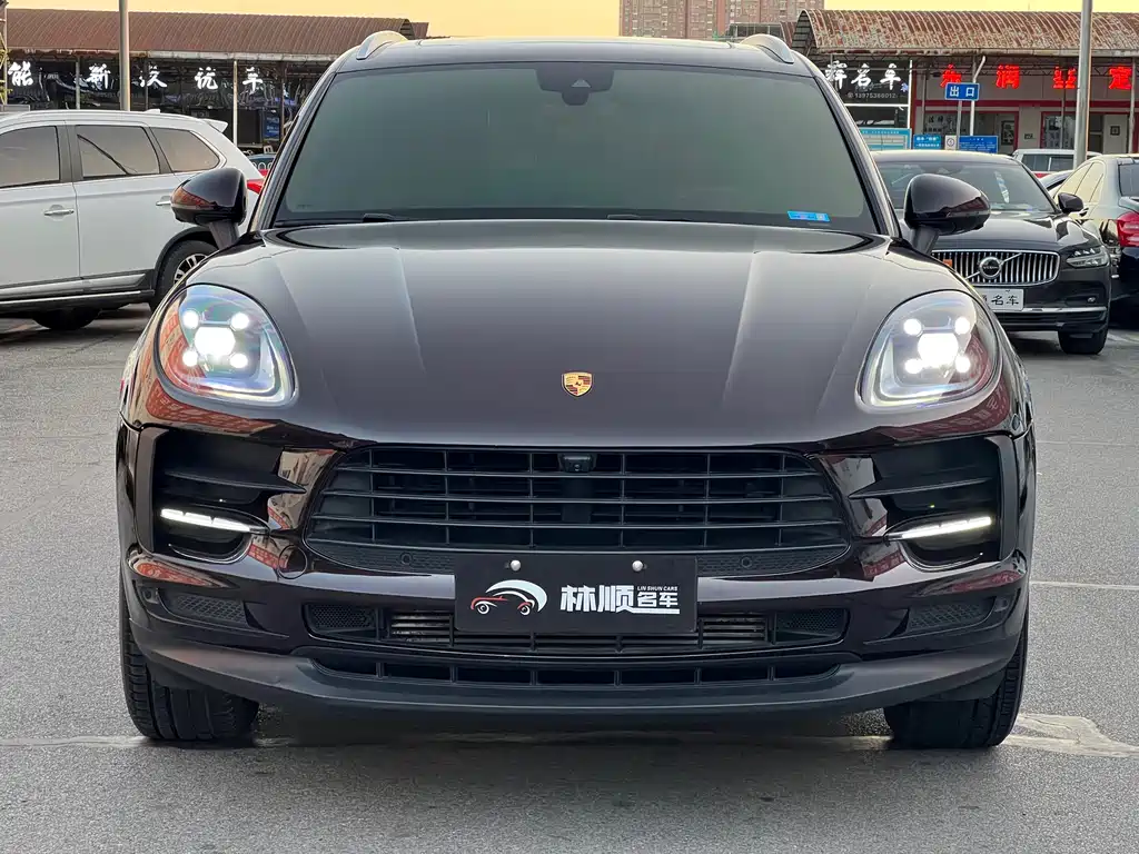 Porsche Macan 2020