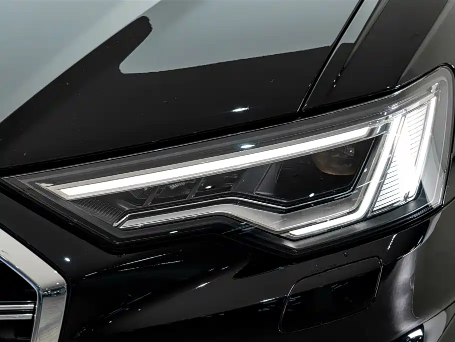 Audi A6 2024