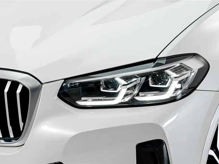 BMW X3 2021