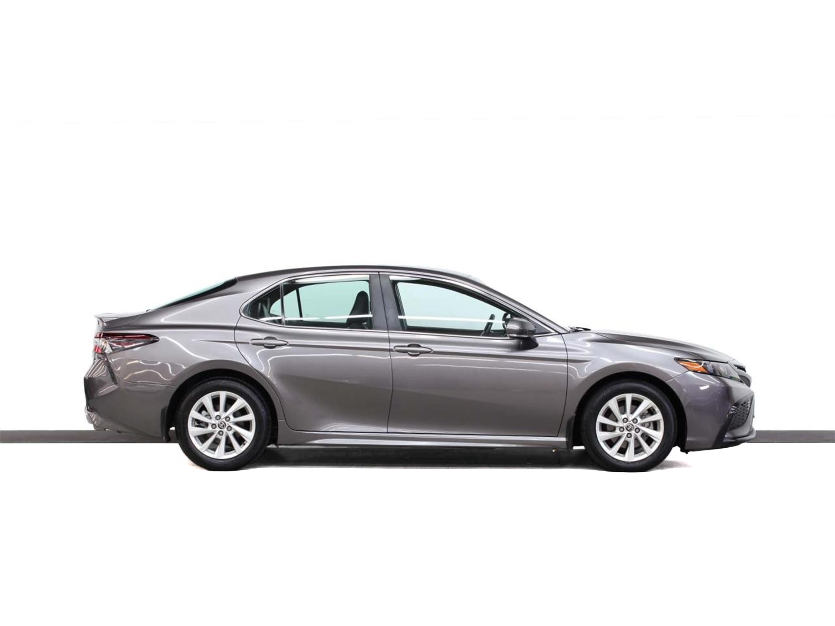 Toyota Camry 2024