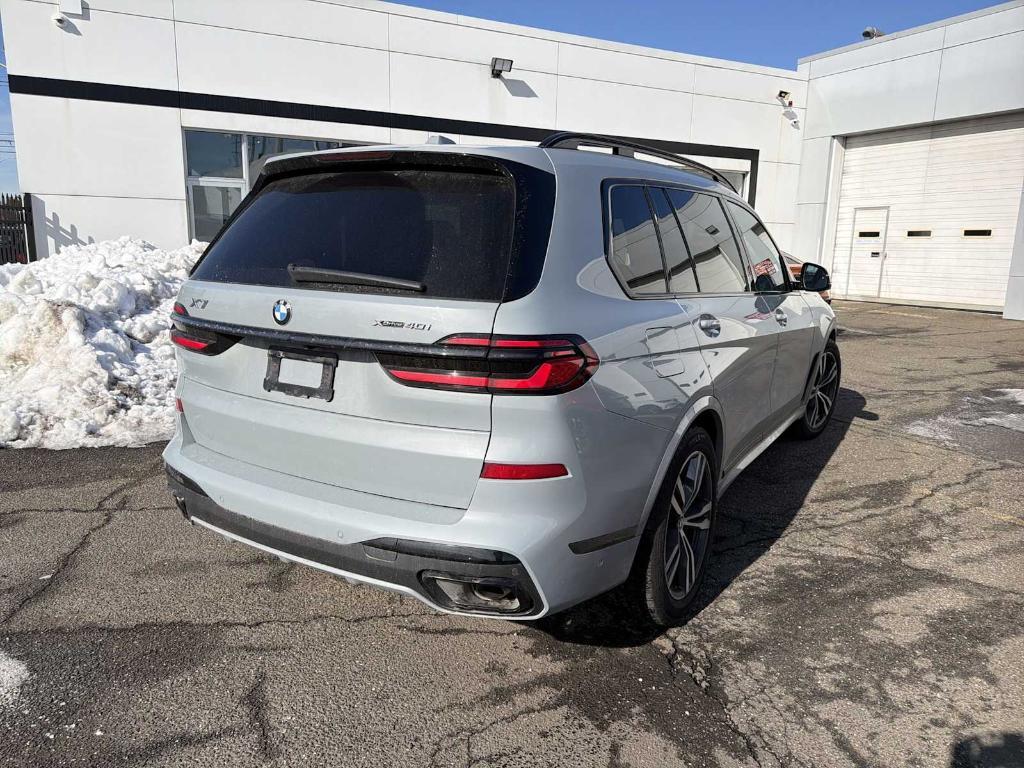 BMW X7 2025