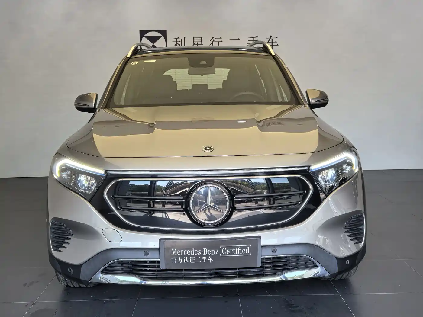 Mercedes-Benz EQB 2026