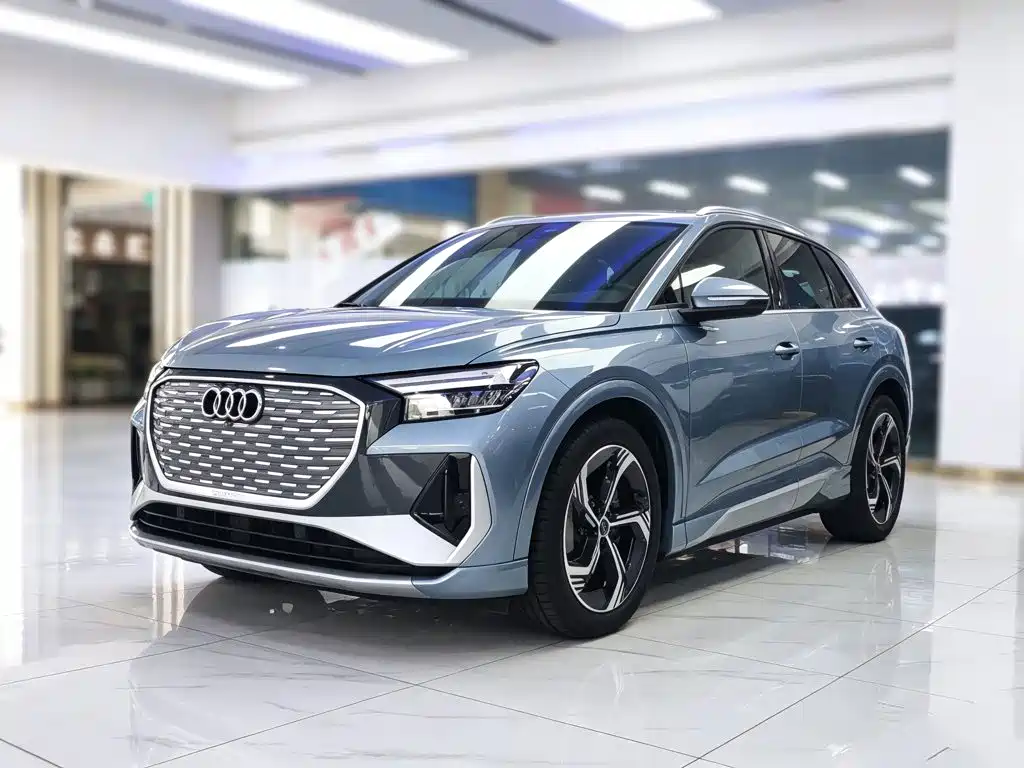 Audi Q4 e-tron 2024