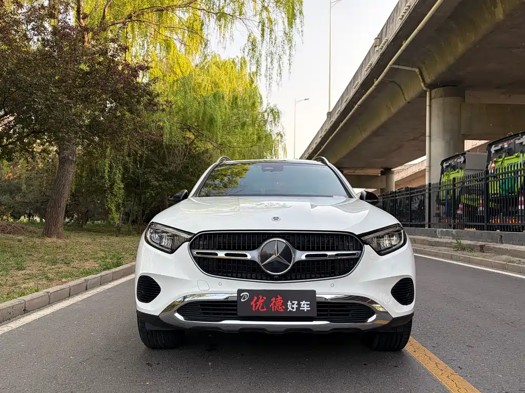 Mercedes-Benz GLC 2024