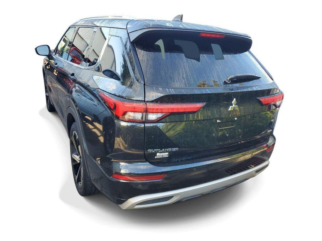 Mitsubishi Outlander 2022