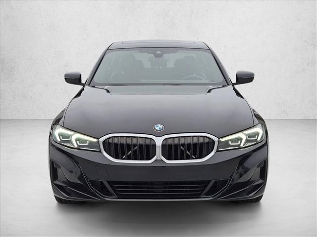 BMW 330 2023
