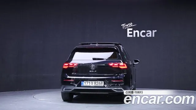 Volkswagen Golf 2023