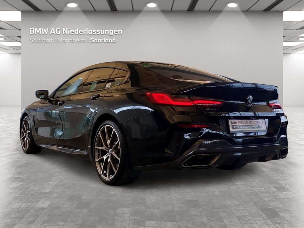 BMW M850 2021