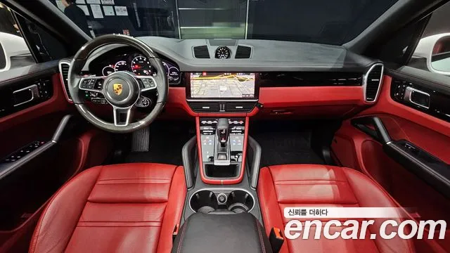 Porsche Cayenne 2021