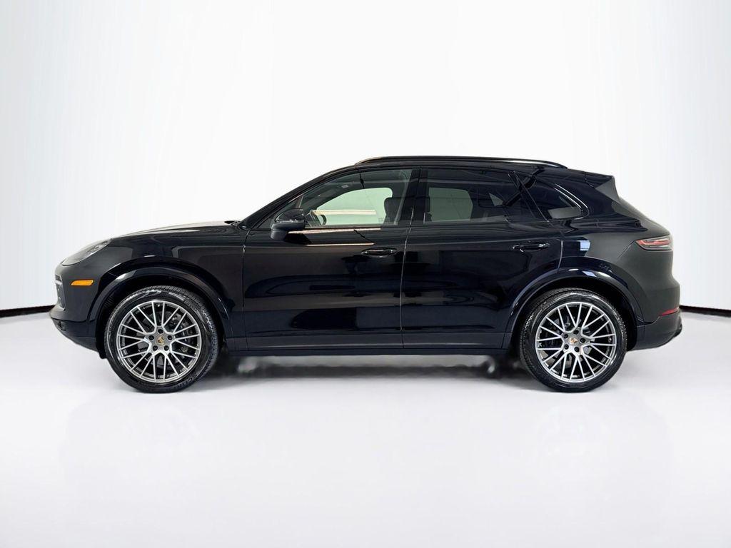 Porsche Cayenne 2023