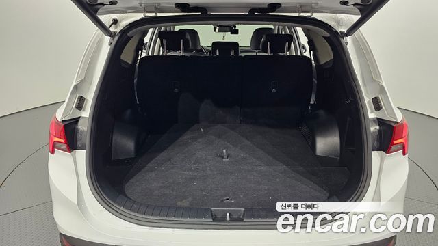 Hyundai Santa Fe 2023