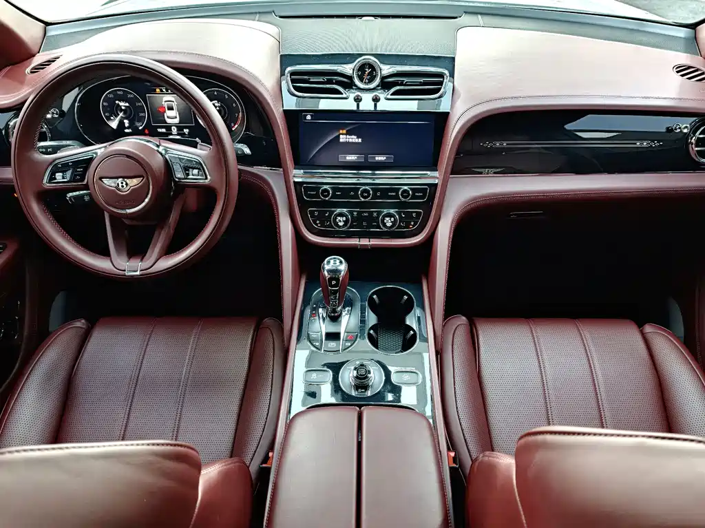 Bentley Bentayga 2024