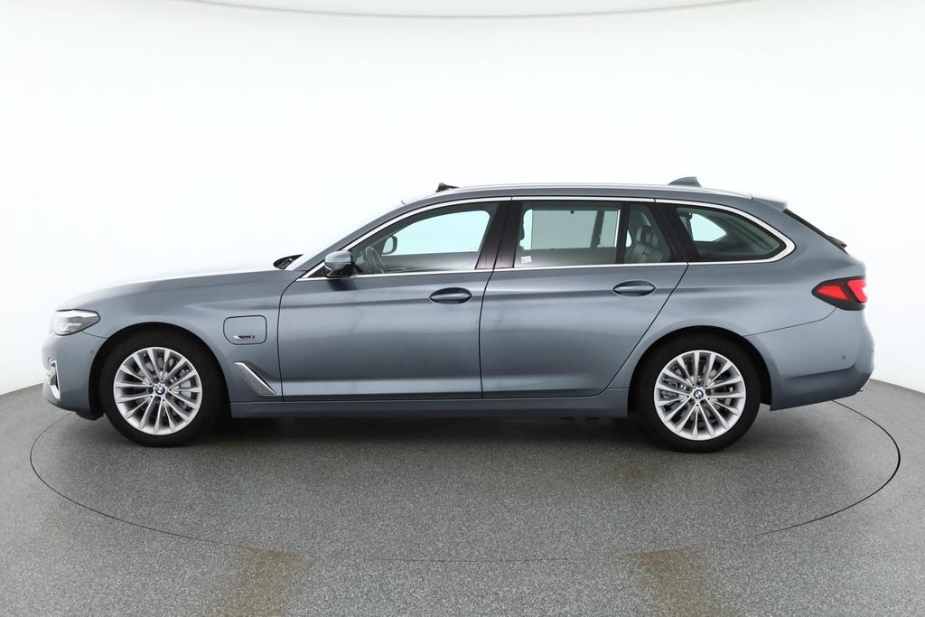 BMW 530 2021