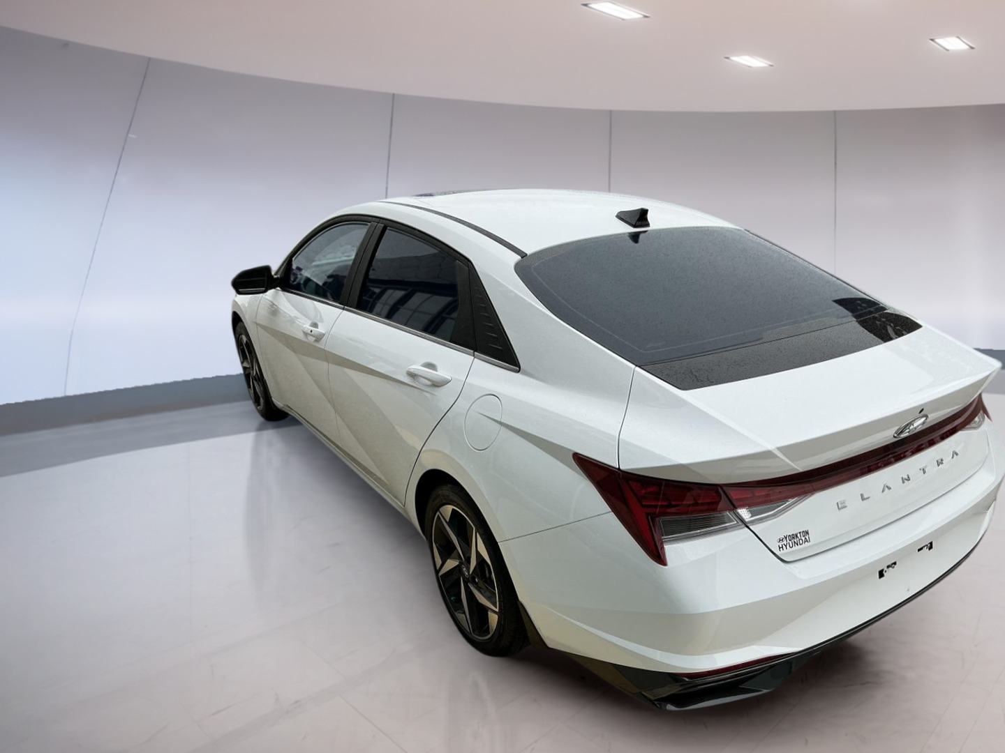Hyundai Elantra 2023