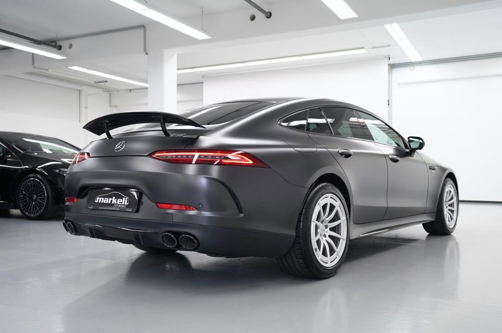 Mercedes-Benz AMG GT 2024