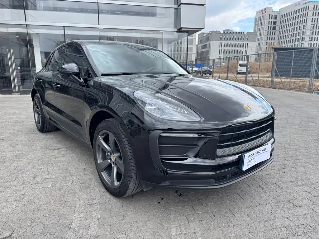 Porsche Macan 2022