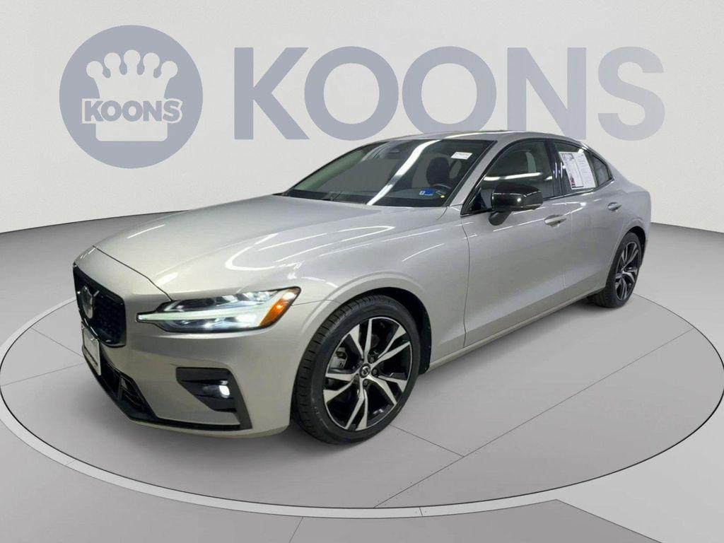 Volvo S60 2024