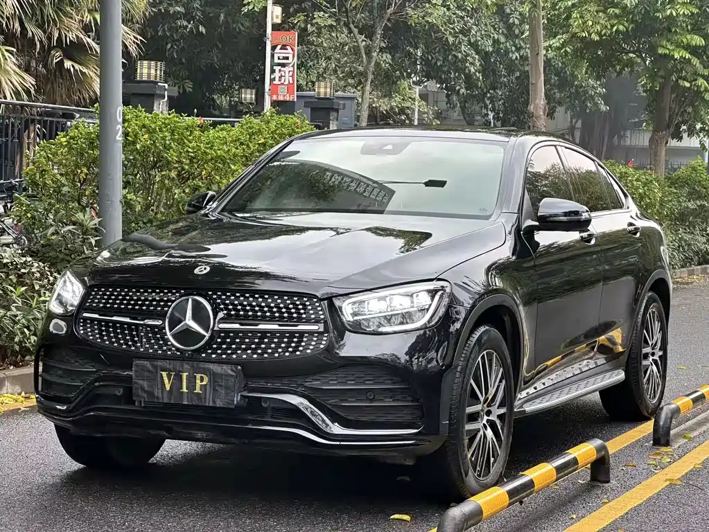 Mercedes-Benz GLC Coupe 2023