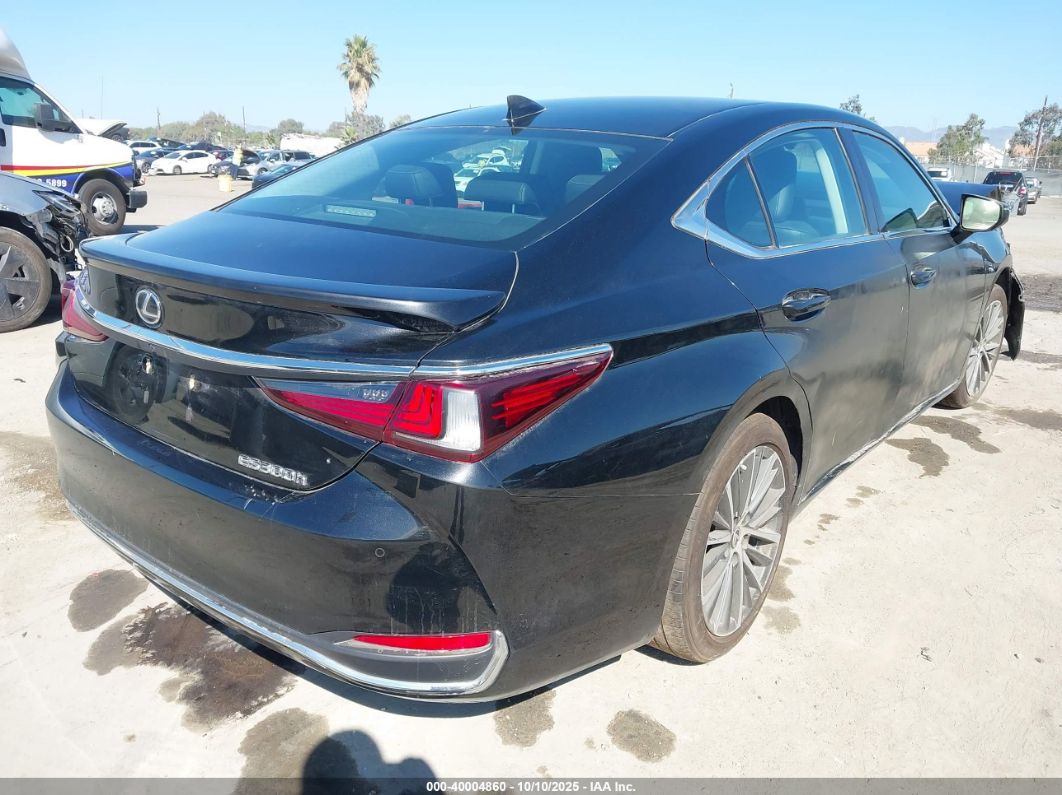 Lexus ES 2023