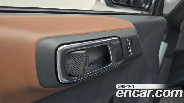 Ford Bronco 2024