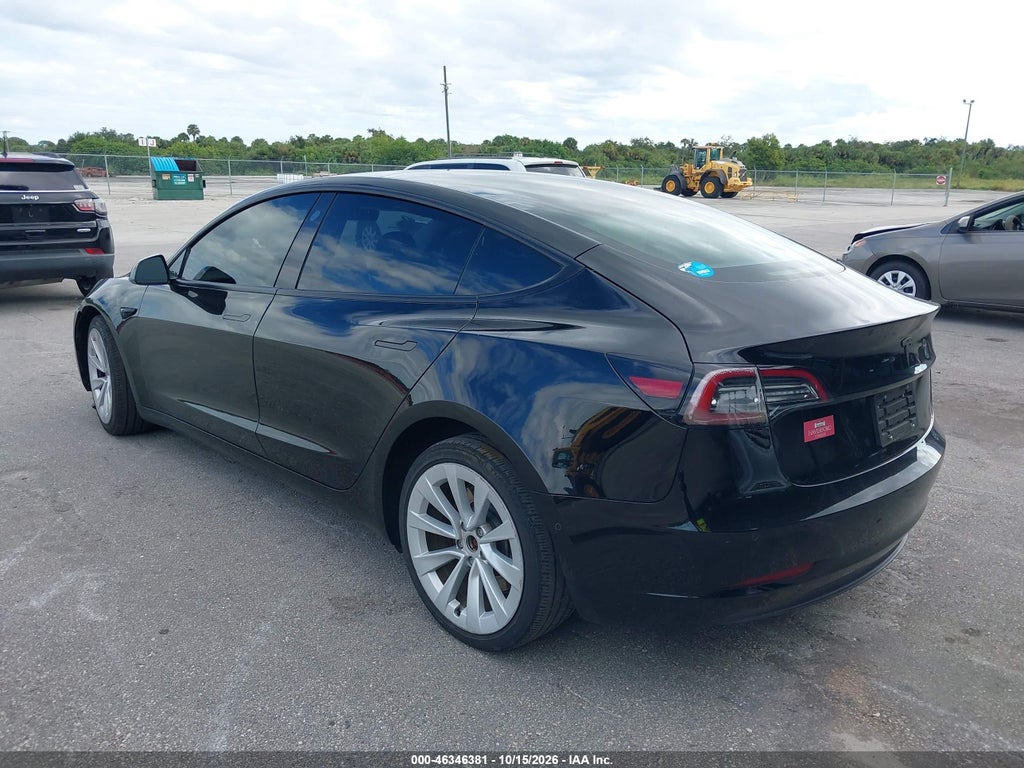 Tesla Model 3 2022
