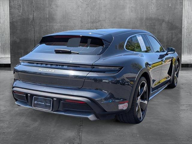 Porsche Taycan 2022
