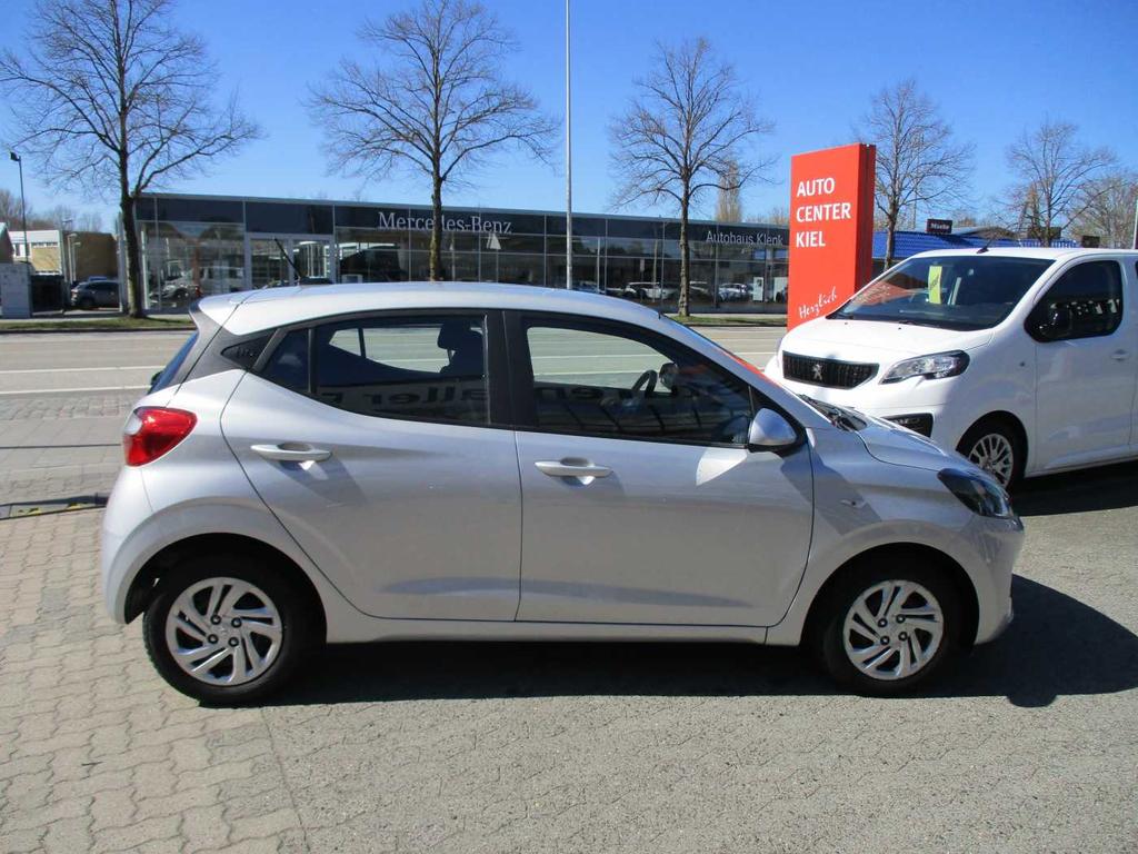Hyundai i10 2021