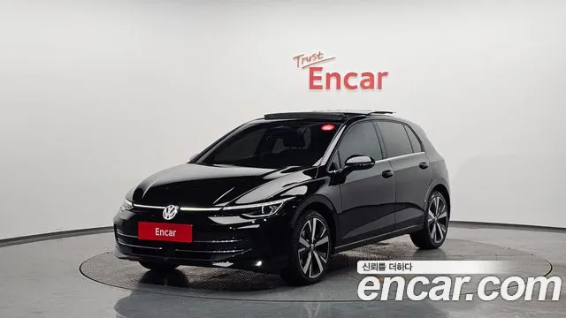 Volkswagen Golf 2025