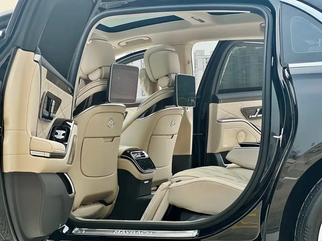 Mercedes-Benz Maybach S-Класс 2024