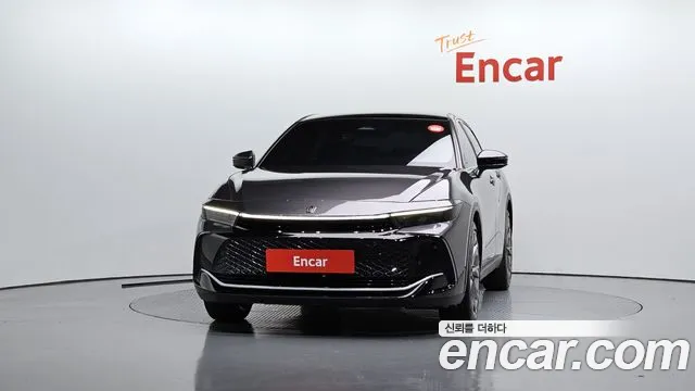 Toyota Crown 2023