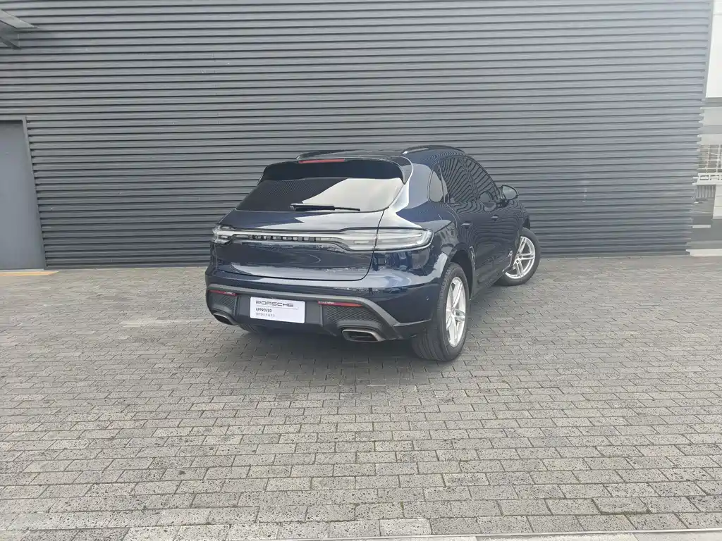 Porsche Macan 2023