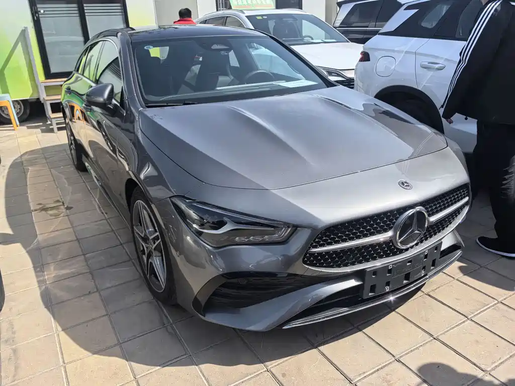 Mercedes-Benz CLA 2024
