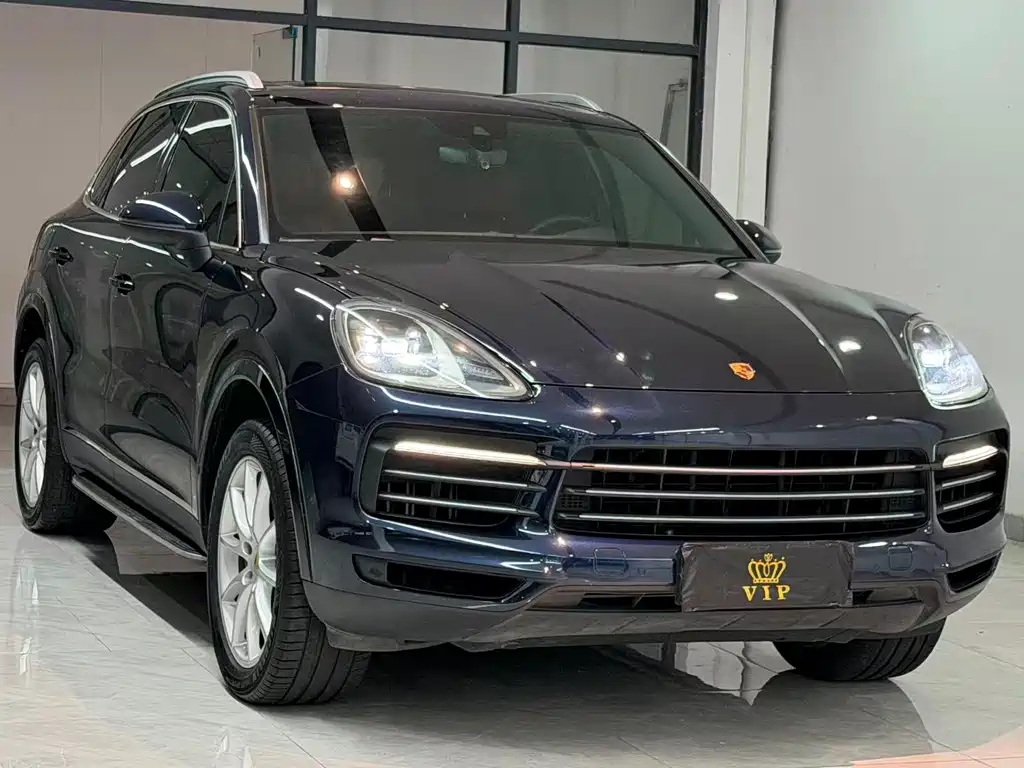 Porsche Cayenne 2022