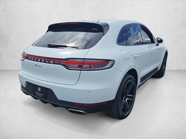 Porsche Macan 2021
