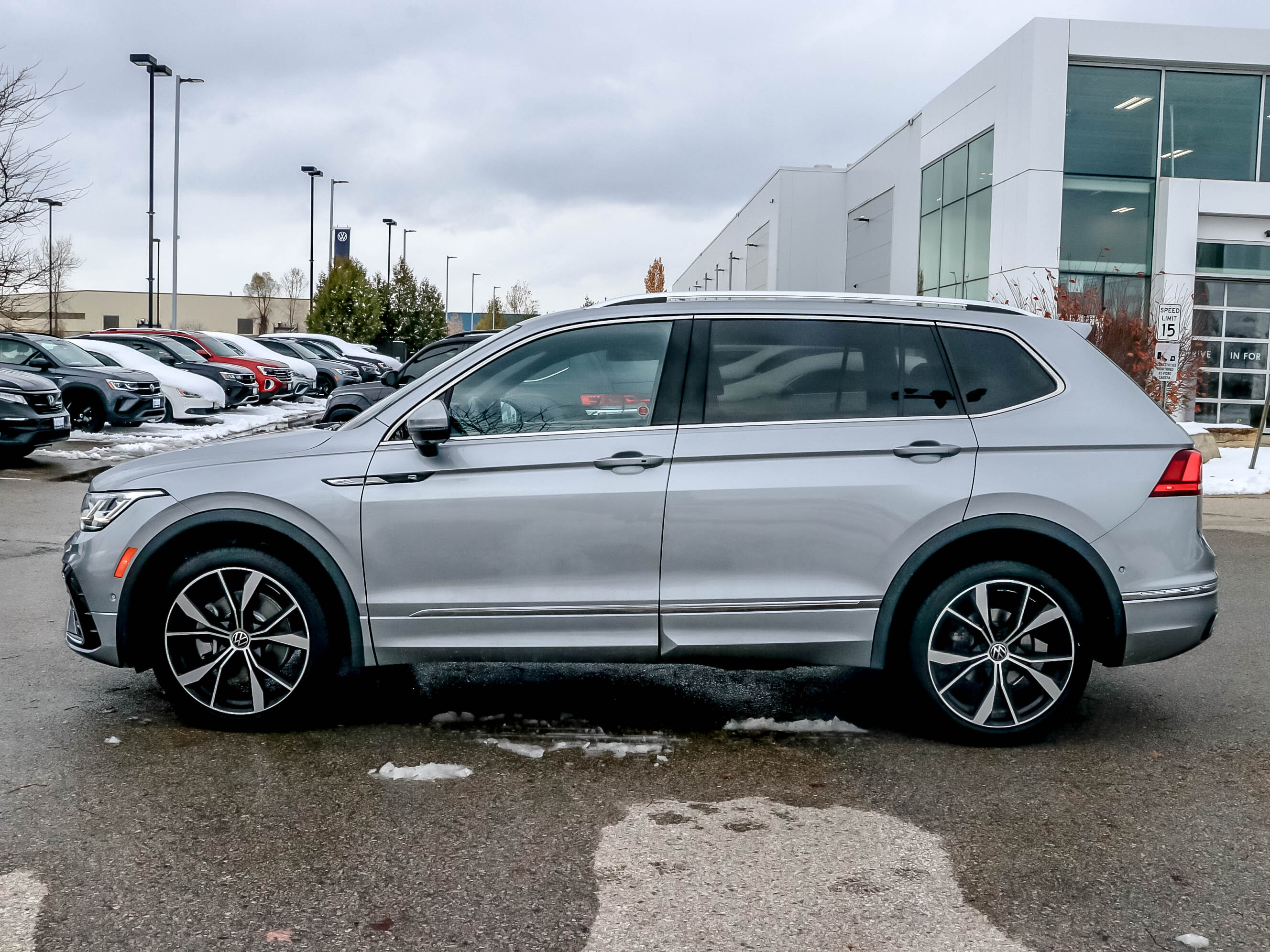 Volkswagen Tiguan 2024