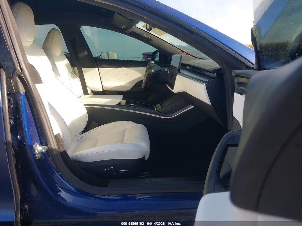 Tesla Model S 2021