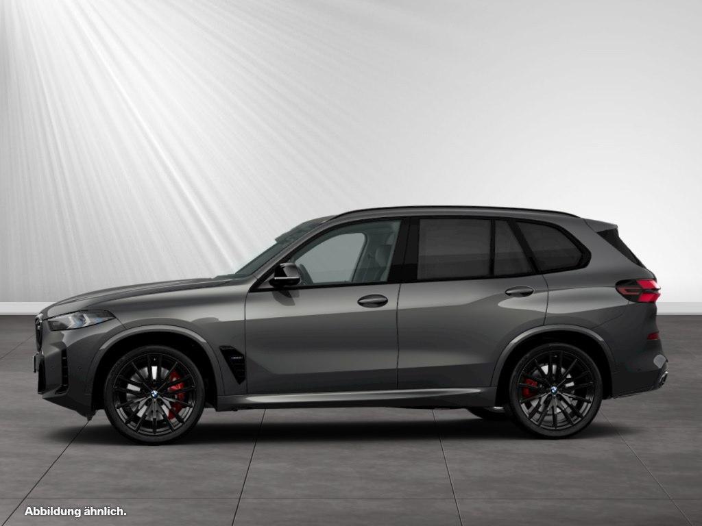 BMW X5 M60 2023