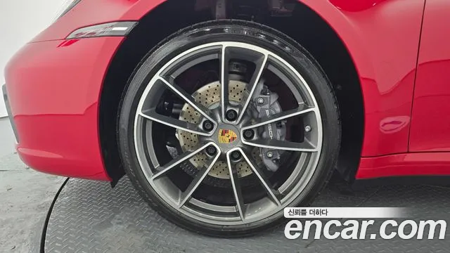 Porsche 911 2021