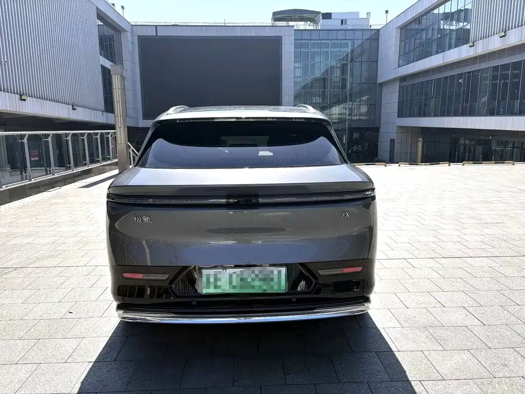 Zeekr 7X 2024