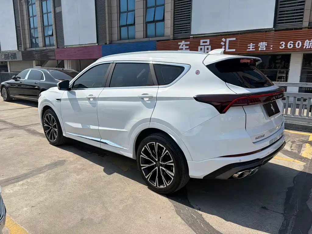 Jetour X70 PLUS 2023