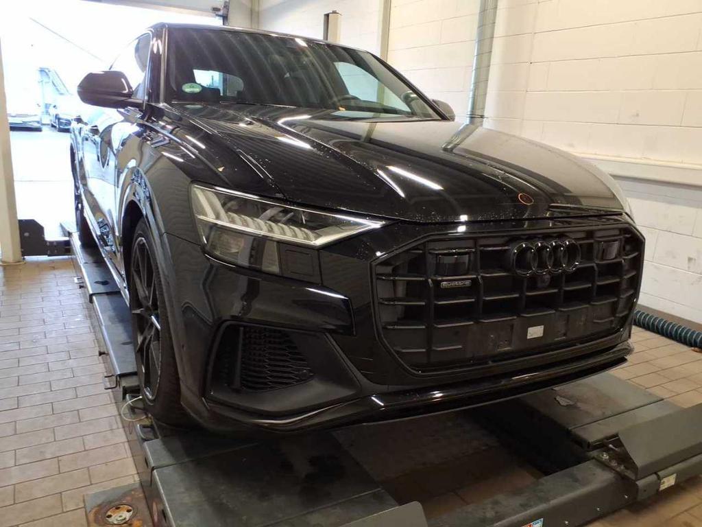 Audi Q8 2023