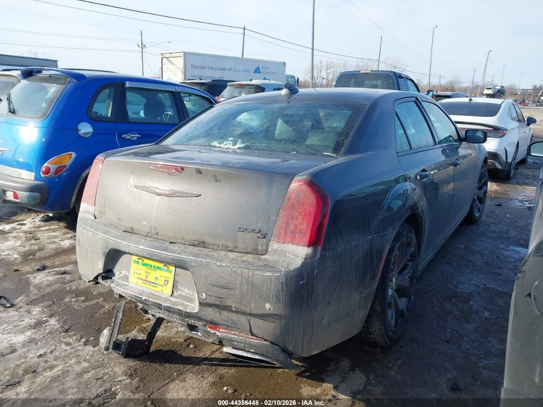Chrysler 300 2023